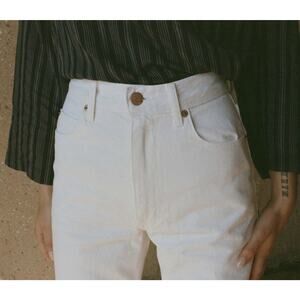 Doen Tatum White Jean Shorts size 26 High Waist Raw Hem Boho Cottage Retro